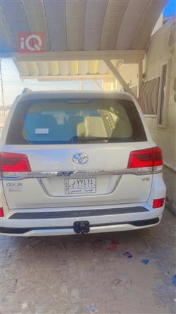 تويوتا لاندكروزر